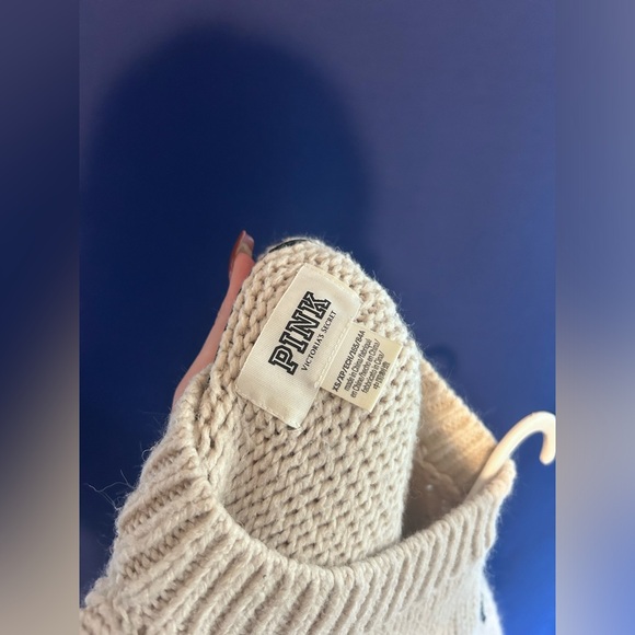 VICTORIAS SECRET PINK knit crew neck XS - Picture 3 of 4